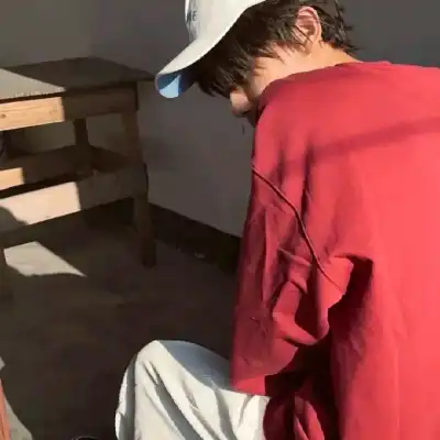 张逸飞